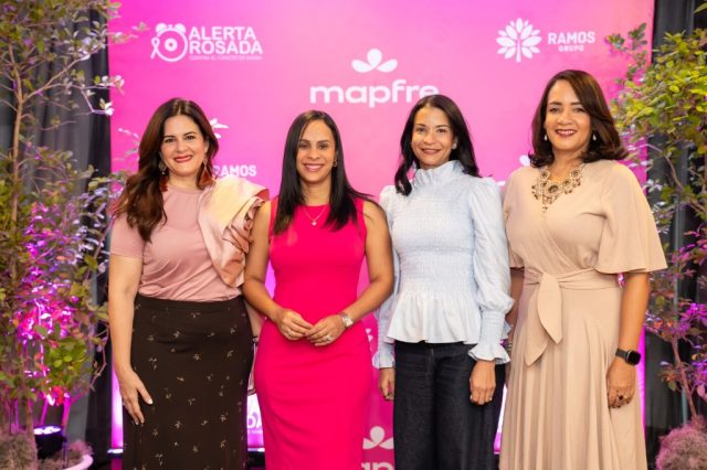 elizabeth-rojas-rayluz-ramirez-arlette-palacio-y-monica-rojas